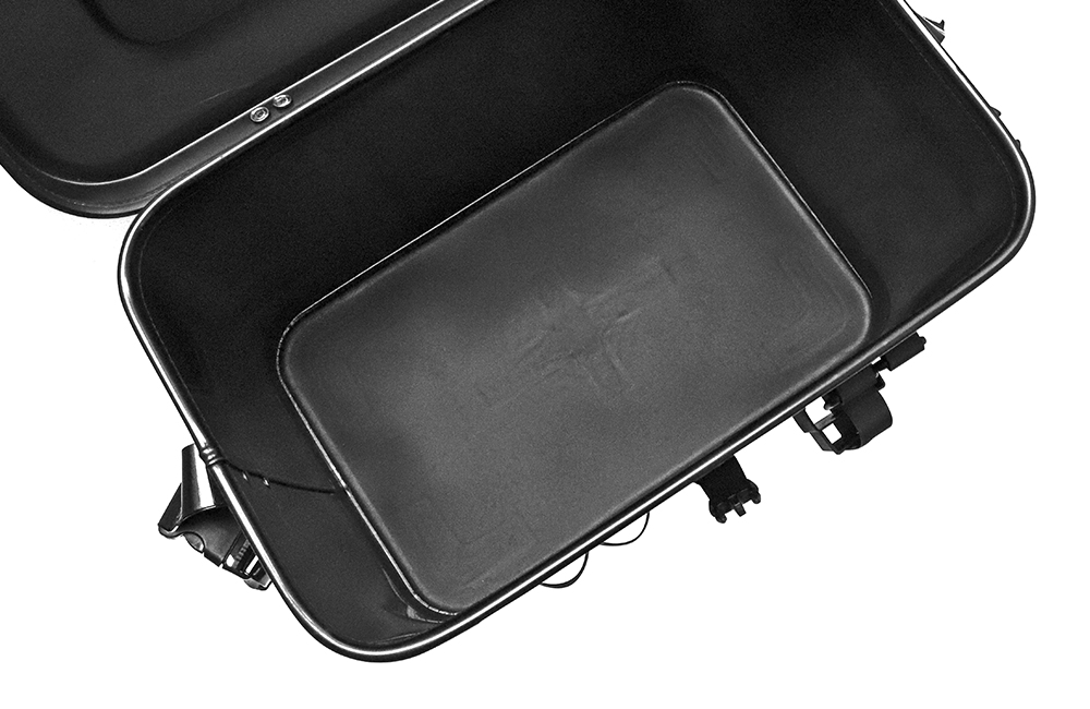 HR STORAGE BOX WITH ROD HOLDER